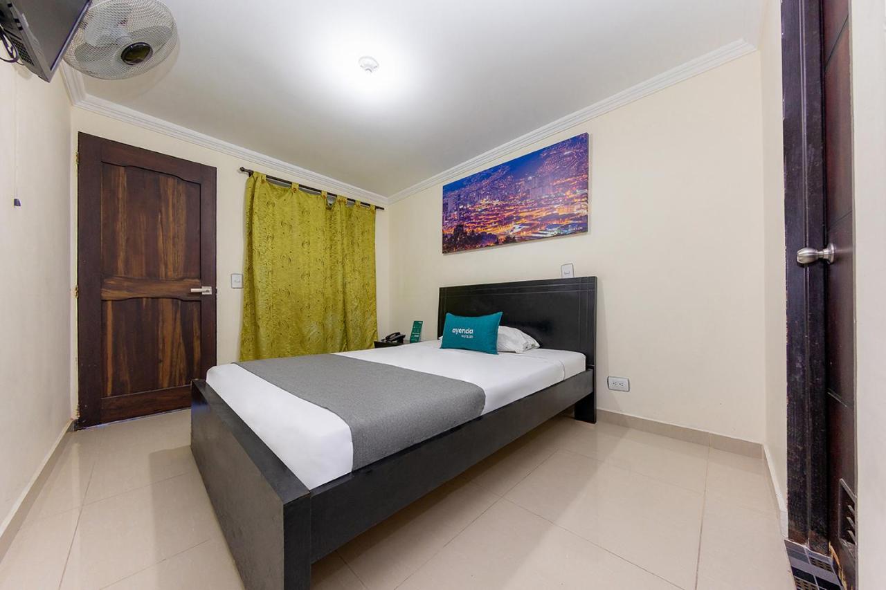 Hotel Verony San Joaquin Medellín Eksteriør bilde